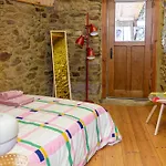 Casa De Pombares *