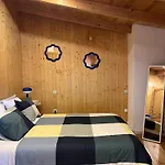 Feriehus Casa De Pombares *