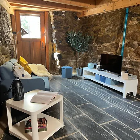 Casa De Pombares * Veigas