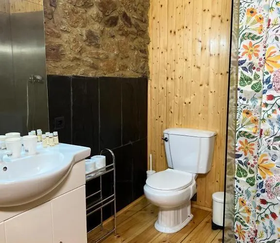 Ferienhaus Casa De Pombares Veigas