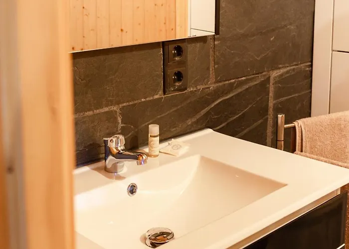 Casa De Pombares 펜션 Veigas